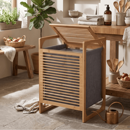 Panier à linge en bambou avec couvercle et doublure grise, idéal pour une maison moderne et naturelle